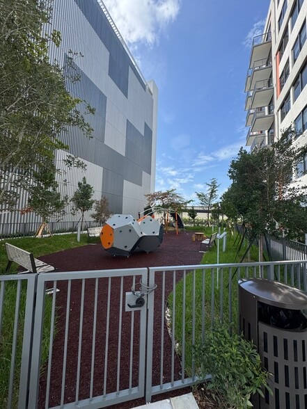 Building Photo - 3711 NW 11th St