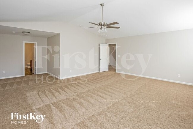 Building Photo - 608 Hunley St