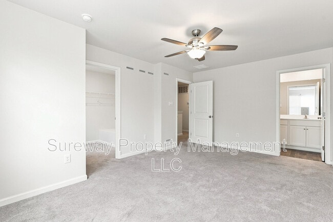 Building Photo - 336 Mazzeo Dr