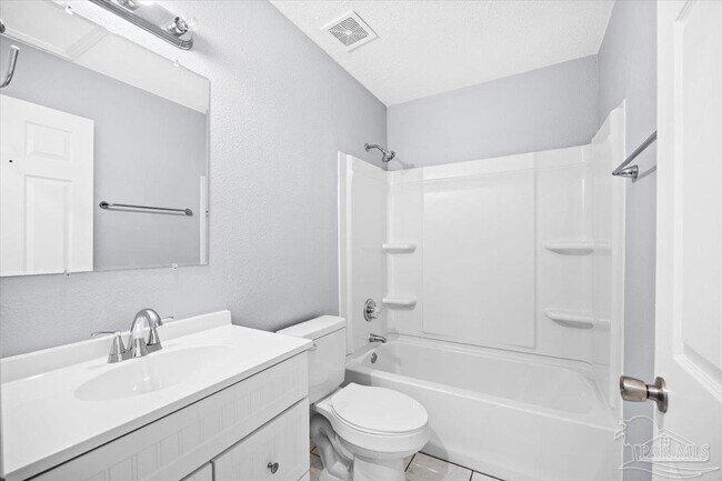 Building Photo - 6587 Bass Ln