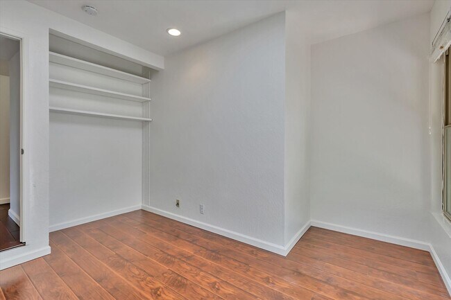 Building Photo - Sunnyvale Gem with Sleek Finishes & Though...