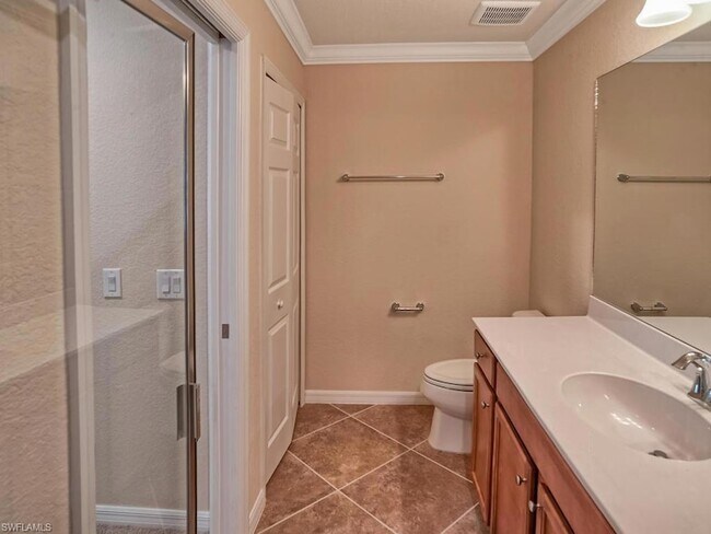 Building Photo - 9731 Acqua Ct