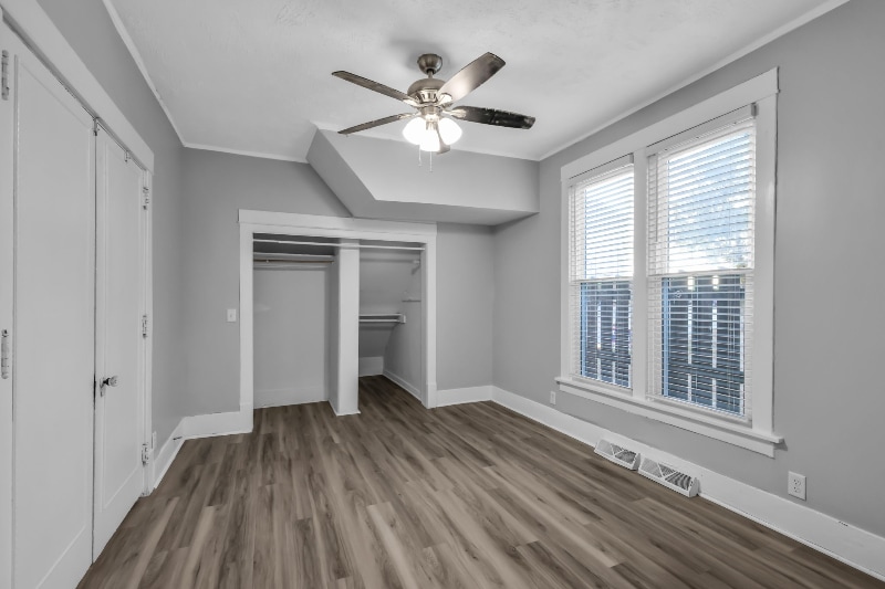 Building Photo - 3860 Dodge St