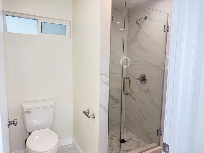 Building Photo - 18332 Elaine Ave