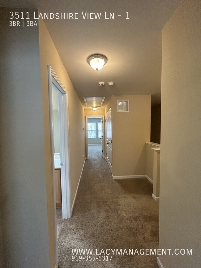 Building Photo - 3511 Landshire View Lane