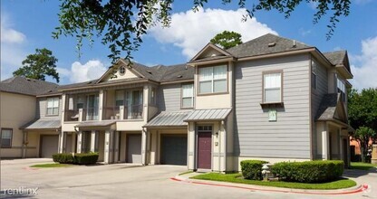 Building Photo - 2 br, 2 bath Condo - 23200 Forest North Dr...