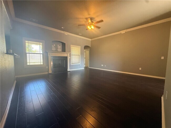 Building Photo - 1520 Amber Way