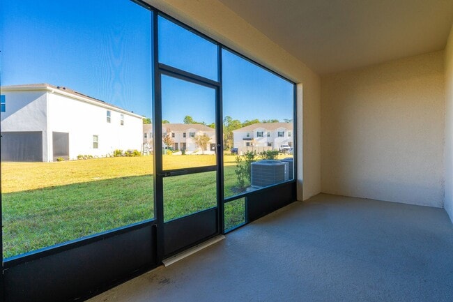 Building Photo - 2023 Block Town-Home with Community Gym and Pool