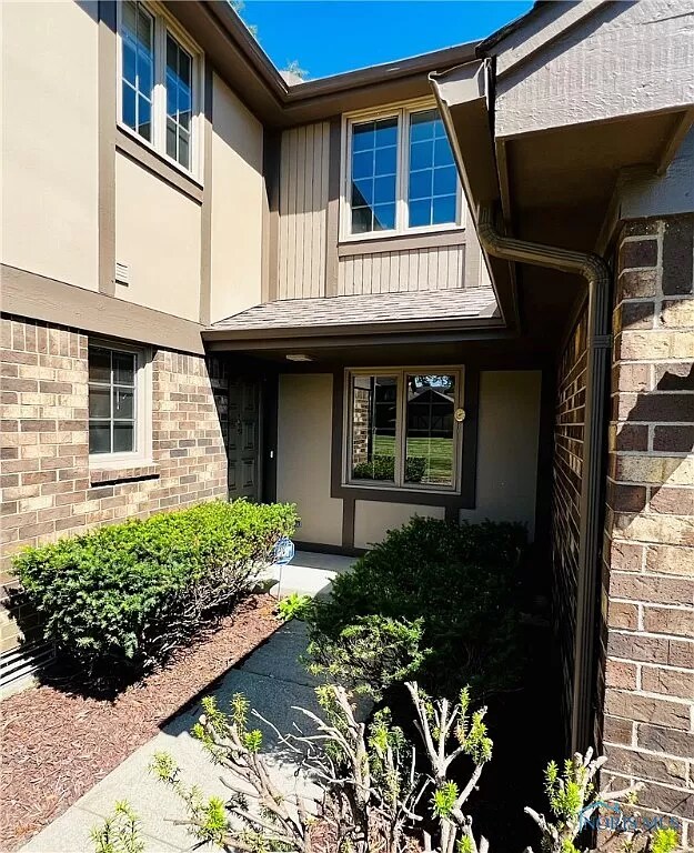 Building Photo - 5659 Firethorne Dr