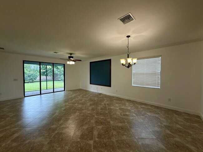 Building Photo - 9368 Via Murano Ct