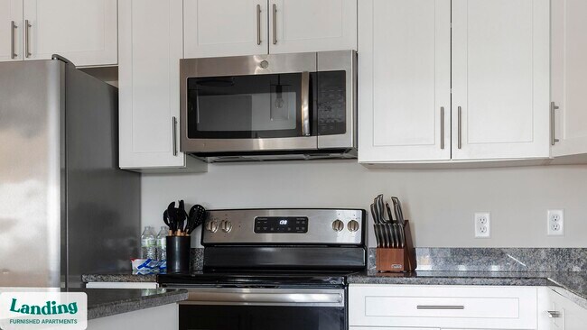 Building Photo - 2 Trl Run