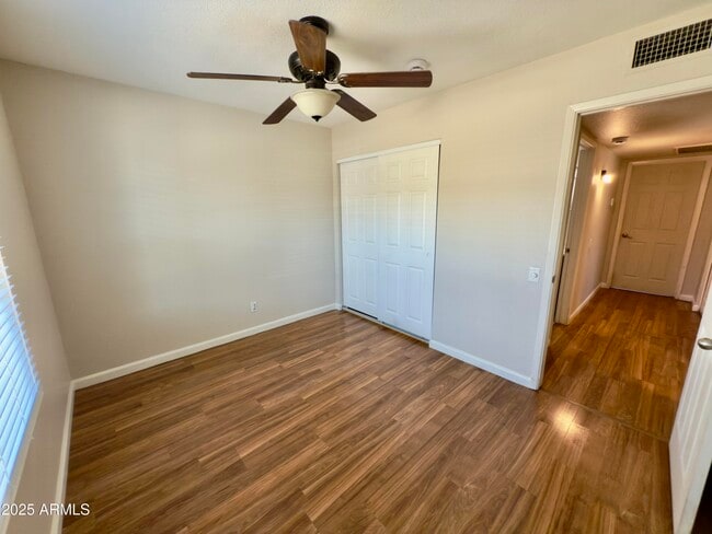 Building Photo - 4448 E Fremont St