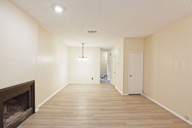 Building Photo - 5000 Cedar Springs Rd