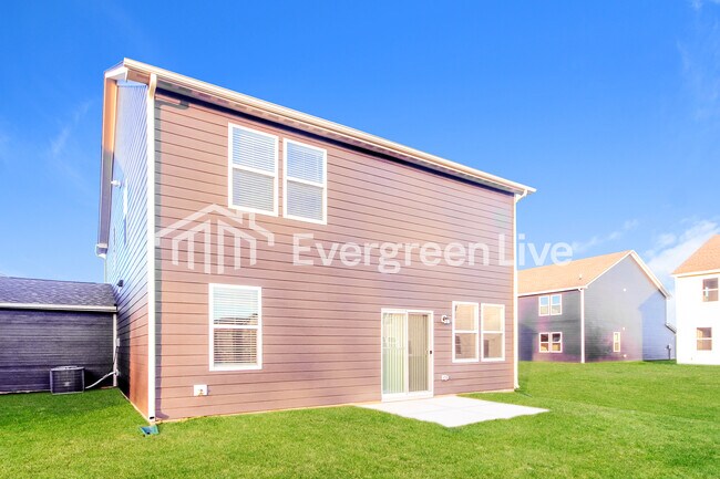 Building Photo - 3427 Merton St