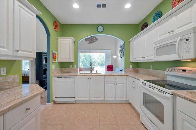 Building Photo - 3587 Casalta Cir