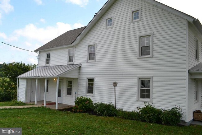 Building Photo - 12108 Auburn Rd