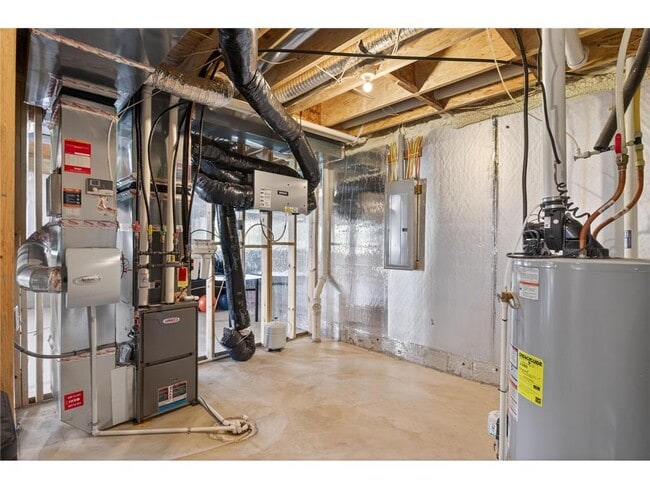 Building Photo - 1559 Edgebrook Ln
