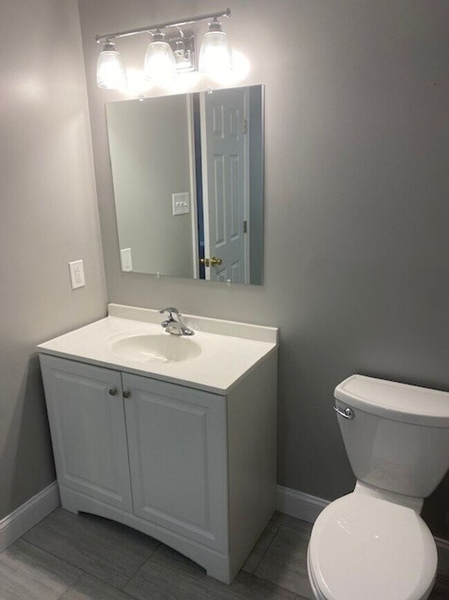 Building Photo - 61 Byberry Rd