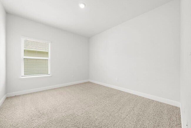 Building Photo - 464 Eagle Lake Wy