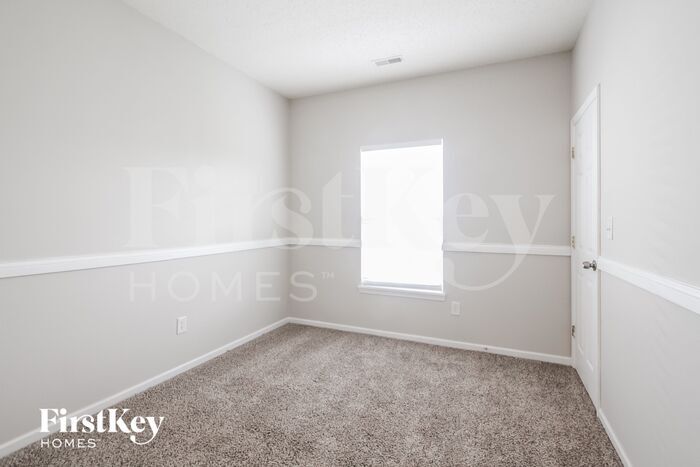 Building Photo - 7207 Parklake Pl