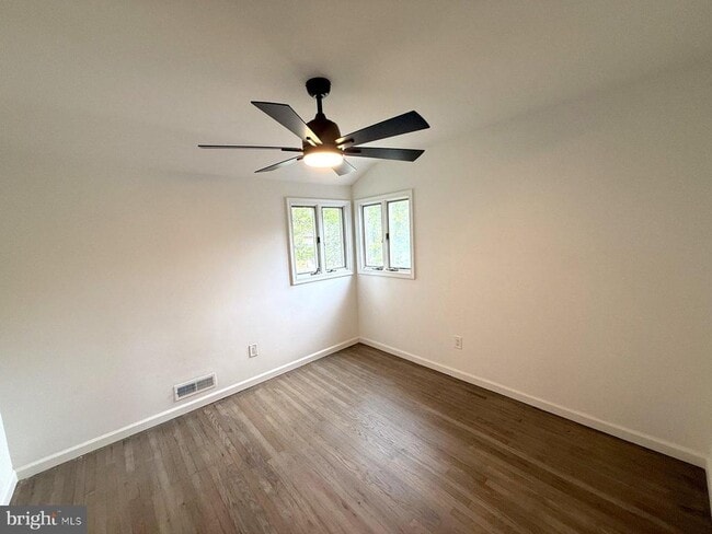 Building Photo - 7 Orchid Ln