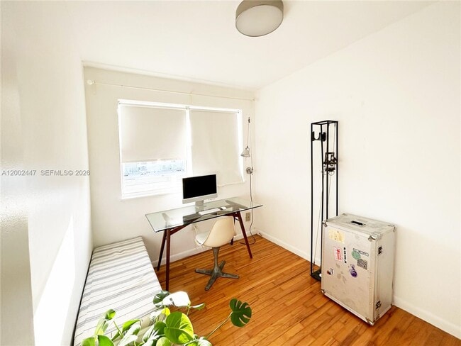 Building Photo - 1255 Marseille Dr