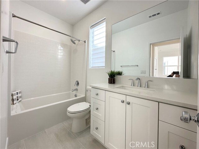 Building Photo - 322 Proctor