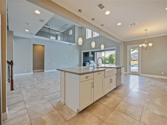 Building Photo - 1115 Estancia Wds Lp