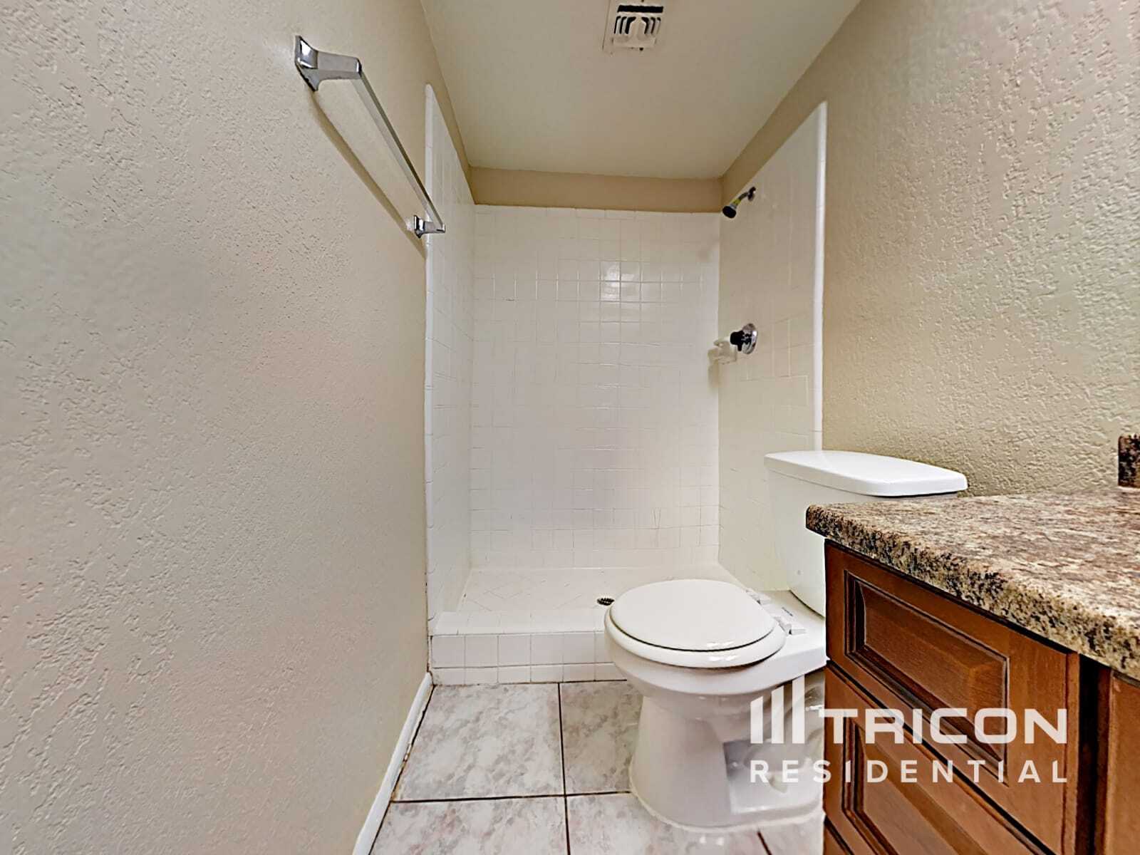 Building Photo - 3032 N 79th Ln