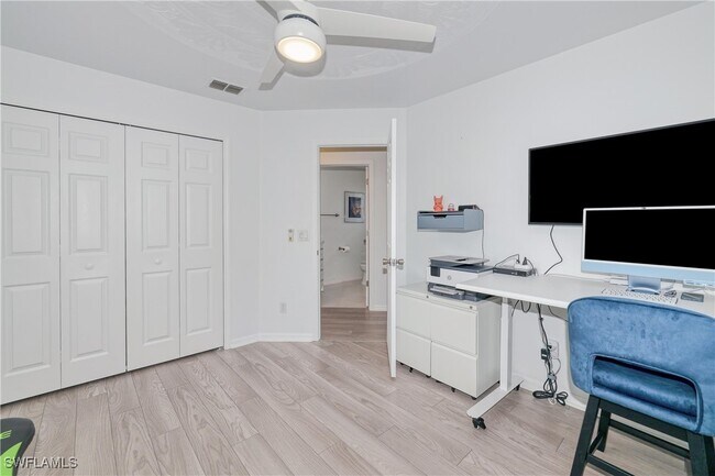 Building Photo - 22589 Island Lakes Dr