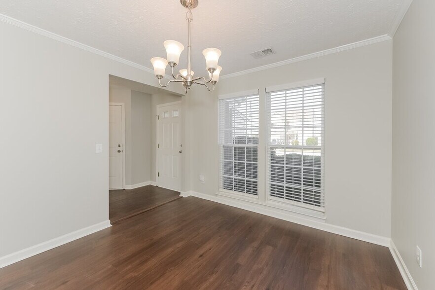 Building Photo - 2618 River Meade Way