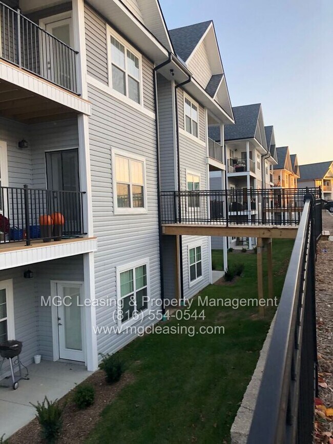 Building Photo - LUXURY LIVING AT BRIGHTON CROSSING, 3RD FLOOR