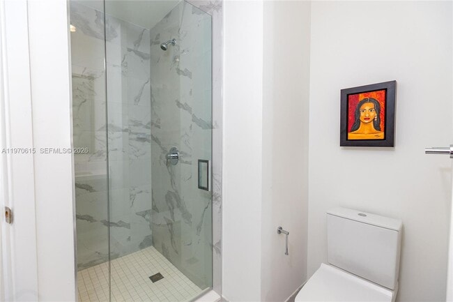 Building Photo - 851 NE 1st Ave