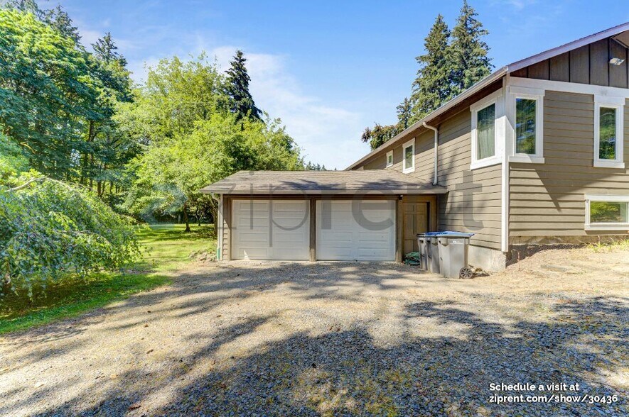 Building Photo - 1168 NW Sunlit Ln