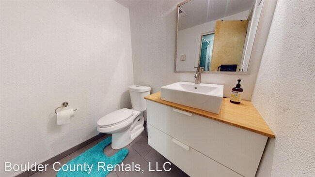 Building Photo - 3 br, 2 bath House - 860 Gilpin Dr