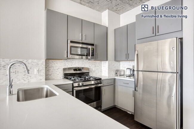 Building Photo - 111 W Polk St