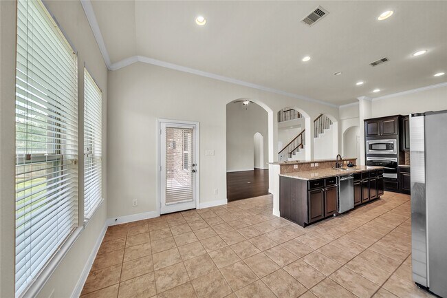 Building Photo - 14715 Golden Hawk Trial