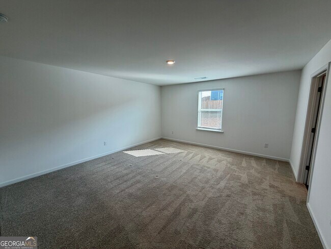 Building Photo - 788 Gelderland Dr