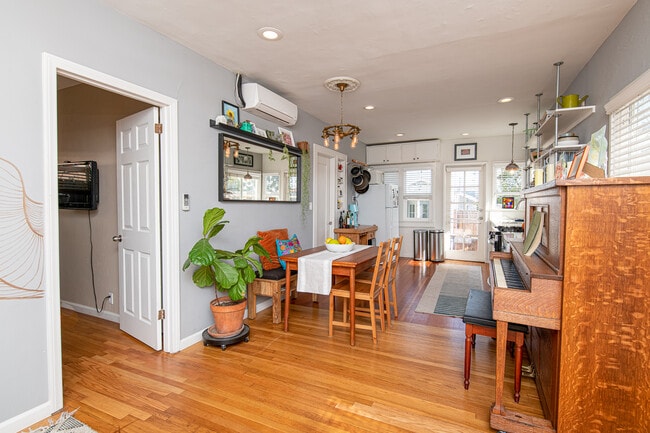 Building Photo - 3254 Upas St