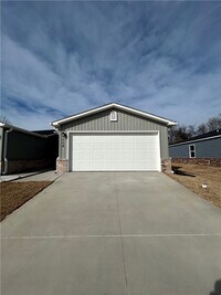 Building Photo - 112 NW 67th Ave