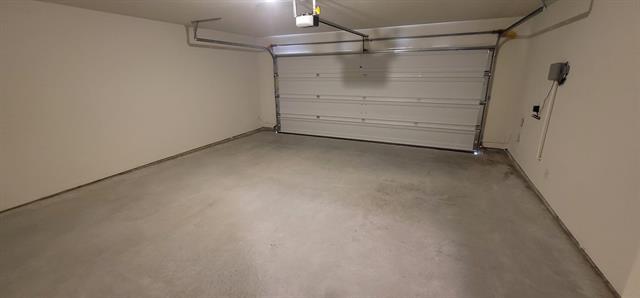 Building Photo - 272 Moonstone Way