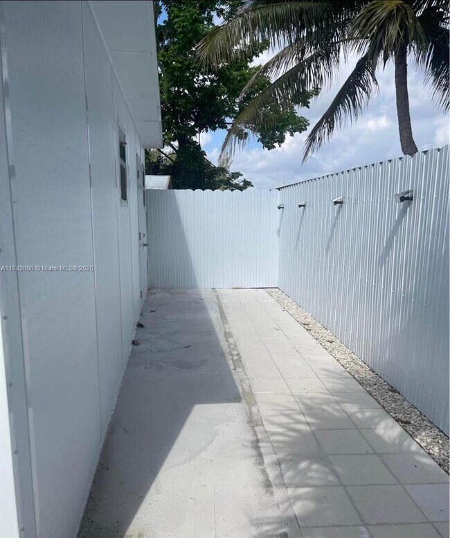 Primary Photo - 3501 NW 182nd St