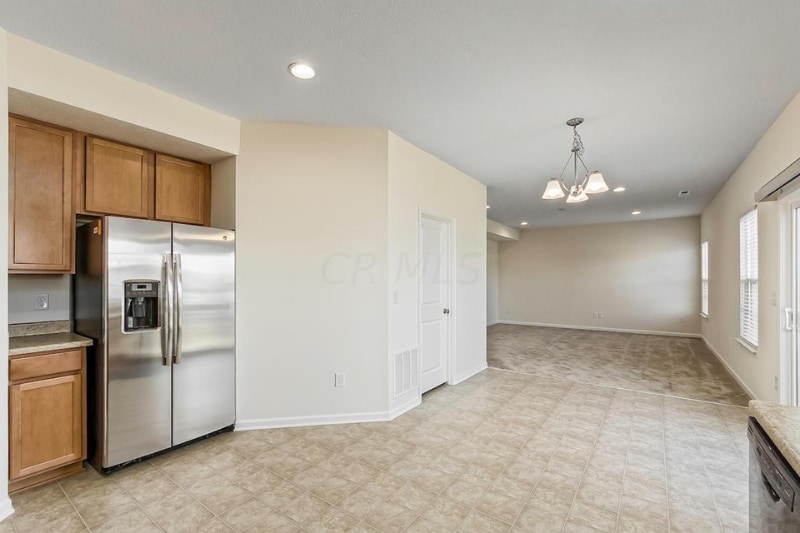 Building Photo - 6135 Brandon Dr