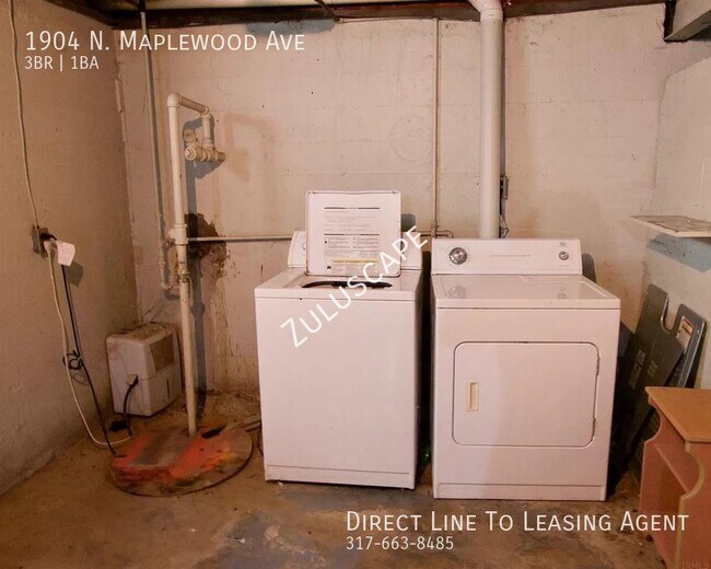 Building Photo - 1904 N Maplewood Ave