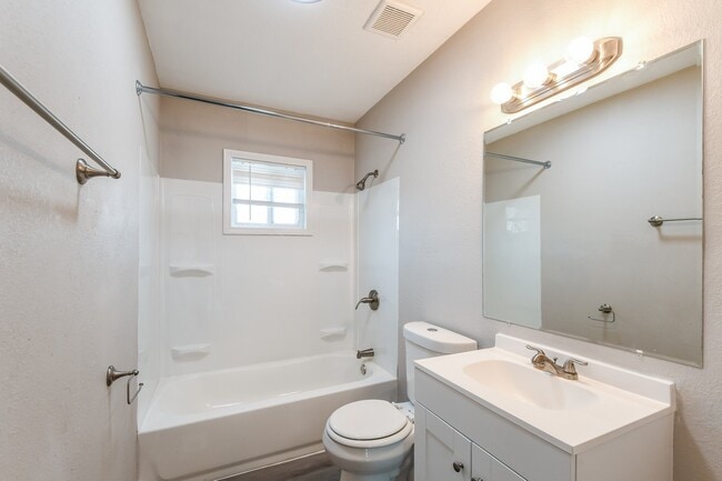 Building Photo - 7707 Brocton Ct