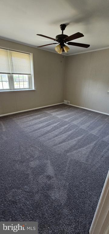 Building Photo - 435 N Springfield Rd