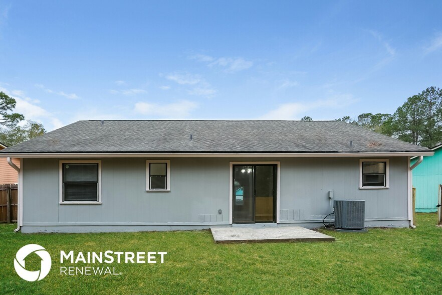 Building Photo - 1541 Kingfisher Ln N