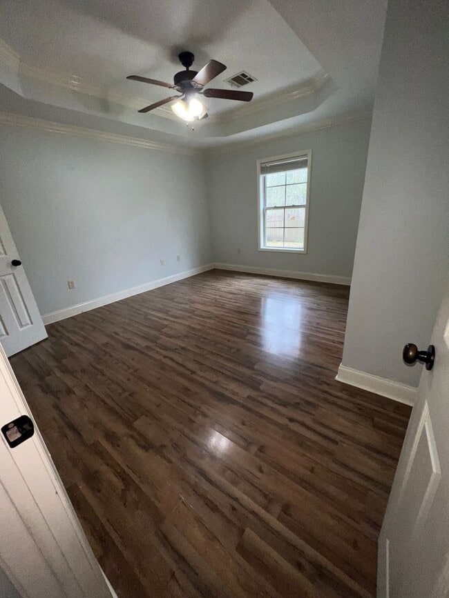 Building Photo - 514 Idlewild Dr