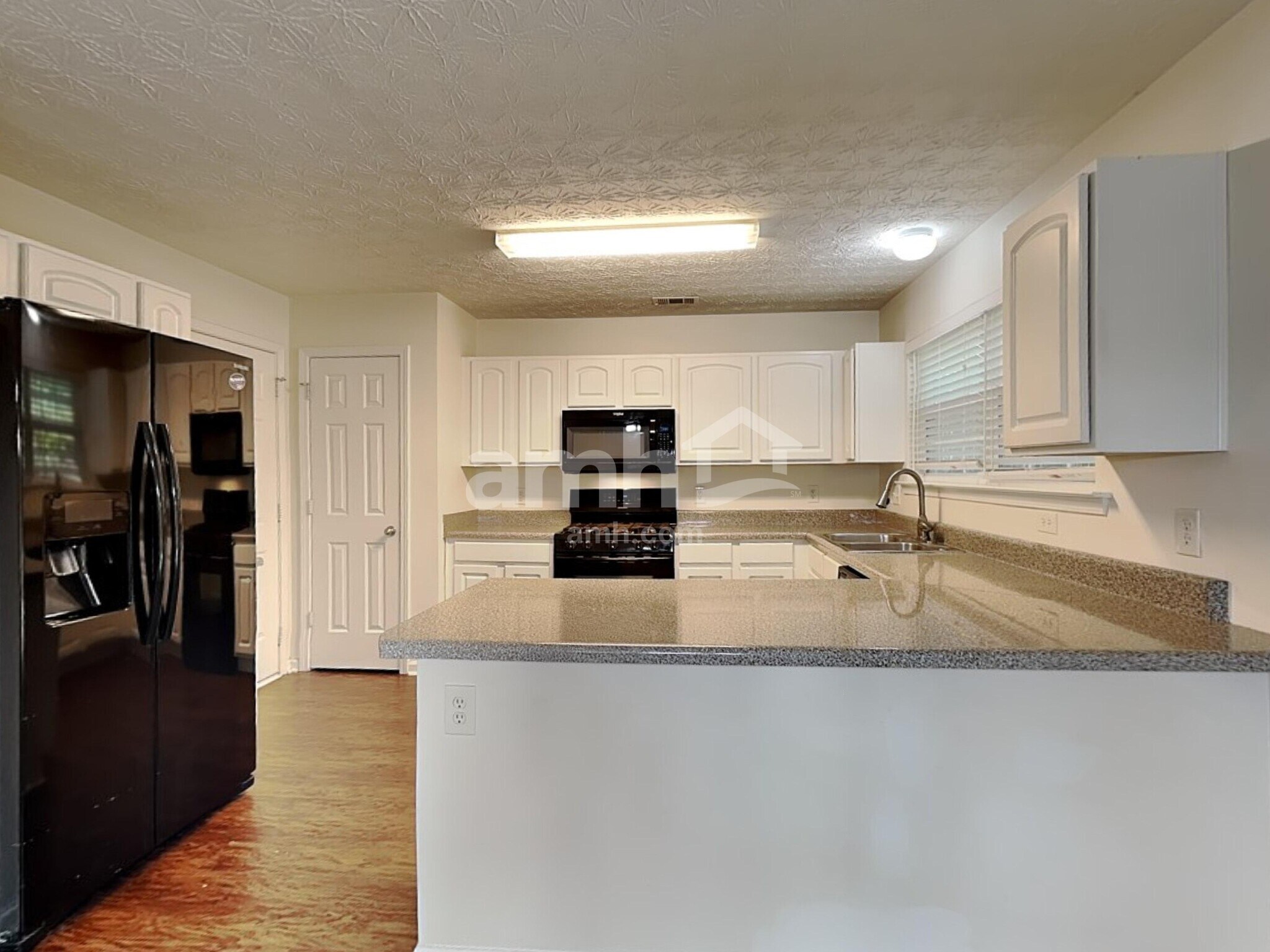 Building Photo - 134 Holly Mill Village Dr