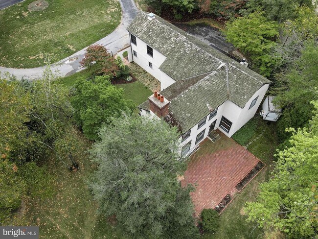 Building Photo - 50 Wistar Rd